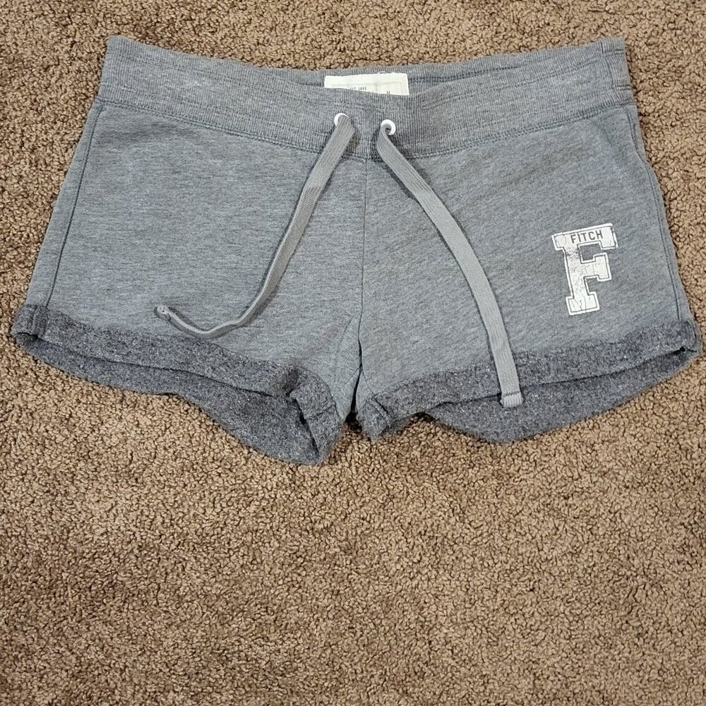 Abercrombie & Fitch gray sweat shorts drawstring size medium
